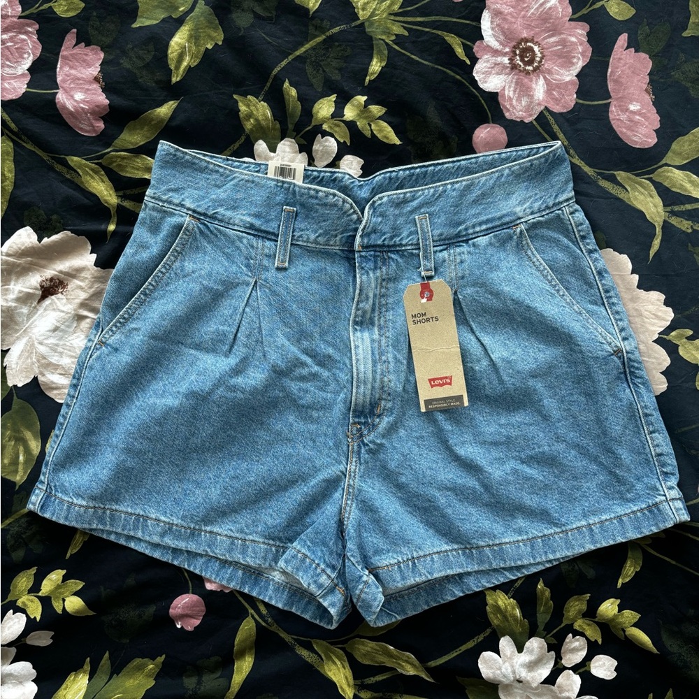 Levi's Light Blue Women's Jean Mom Shorts